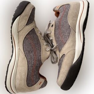 LL BEAN s7.5M SNEAKERS